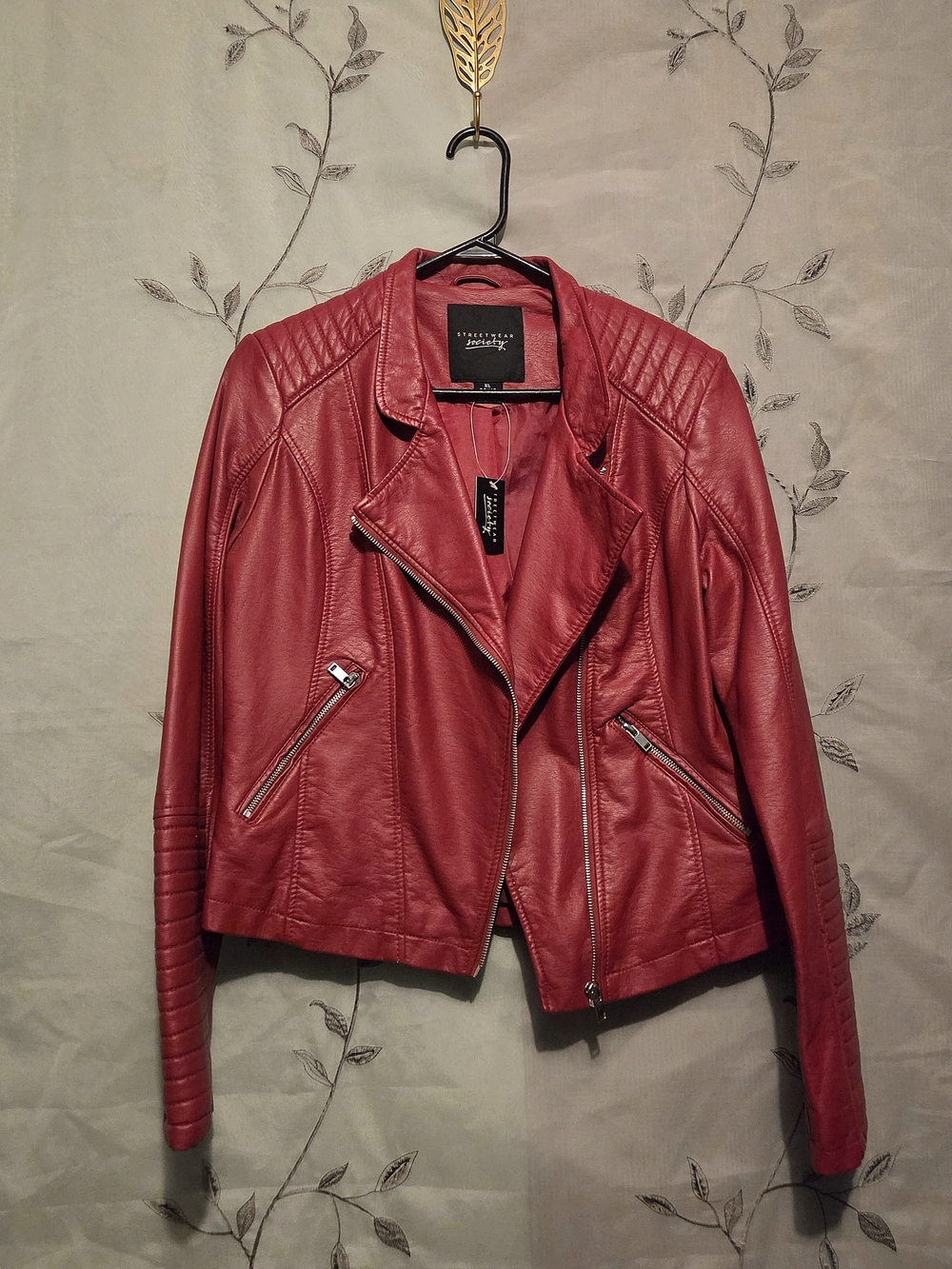 Forever 21 Red Faux Leather Moto Jacket (Streetwear Society) XL
